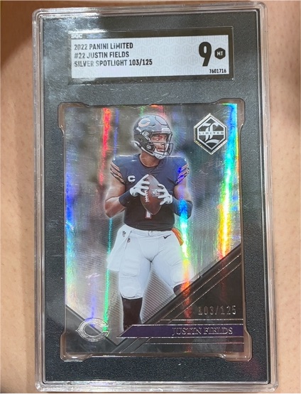 2022 Panini Limited #22 Justin Fields Silver Spotlight — front