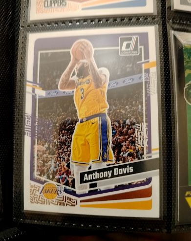 2023-24 Panini Donruss #130 Anthony Davis — front