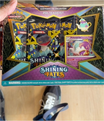 2021 Pokémon TCG Shining Fates Mad Party Pin Collection Polteageist — front