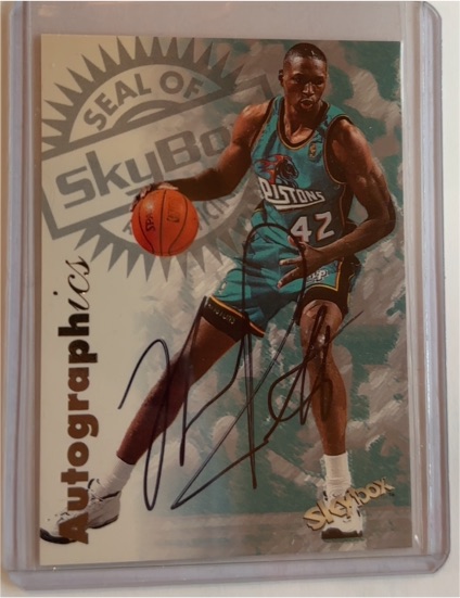 1997-98 Skybox Premium Autographics #NNO Theo Ratliff — front
