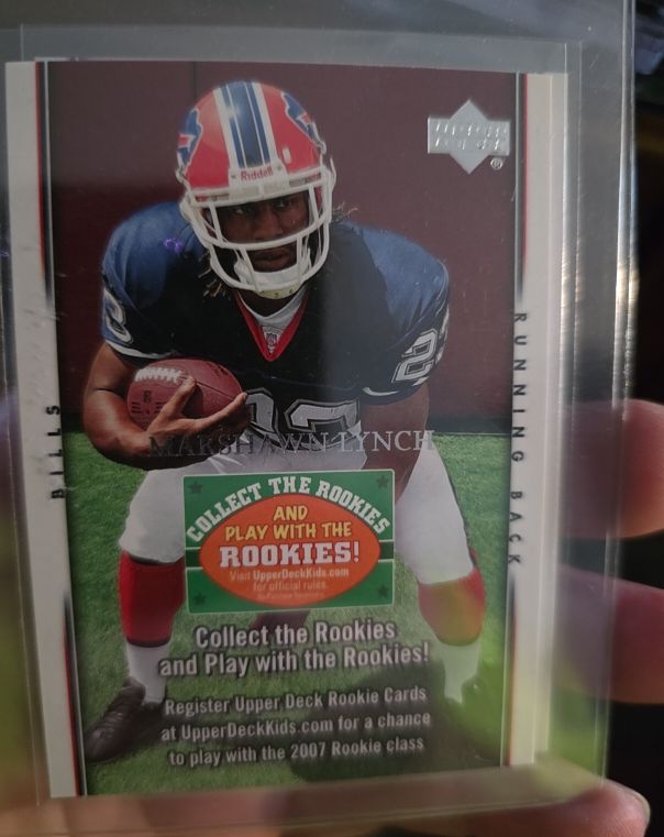 2007 Upper Deck #NNO Marshawn Lynch Collect the Rookies — front