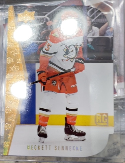 2025-26 Upper Deck Series 2 #RTD-17 Beckett Sennecke — front