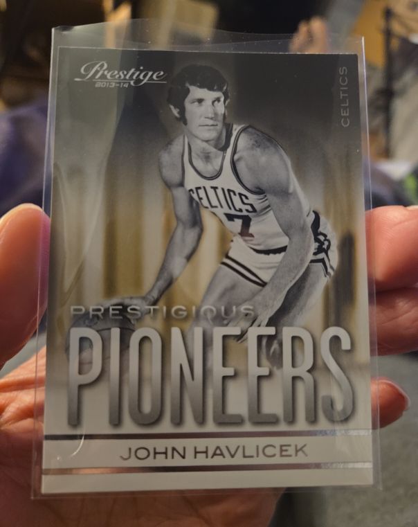 2013-14 Panini Prestige #8 John Havlicek Prestigious Pioneers — front