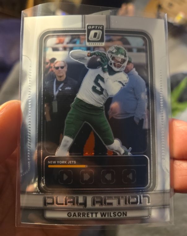 2025 Donruss Optic #2 Garrett Wilson Play Action — front