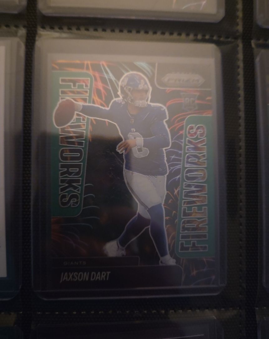2025 Panini Prizm #6 Jaxson Dart Fireworks Rookie — front