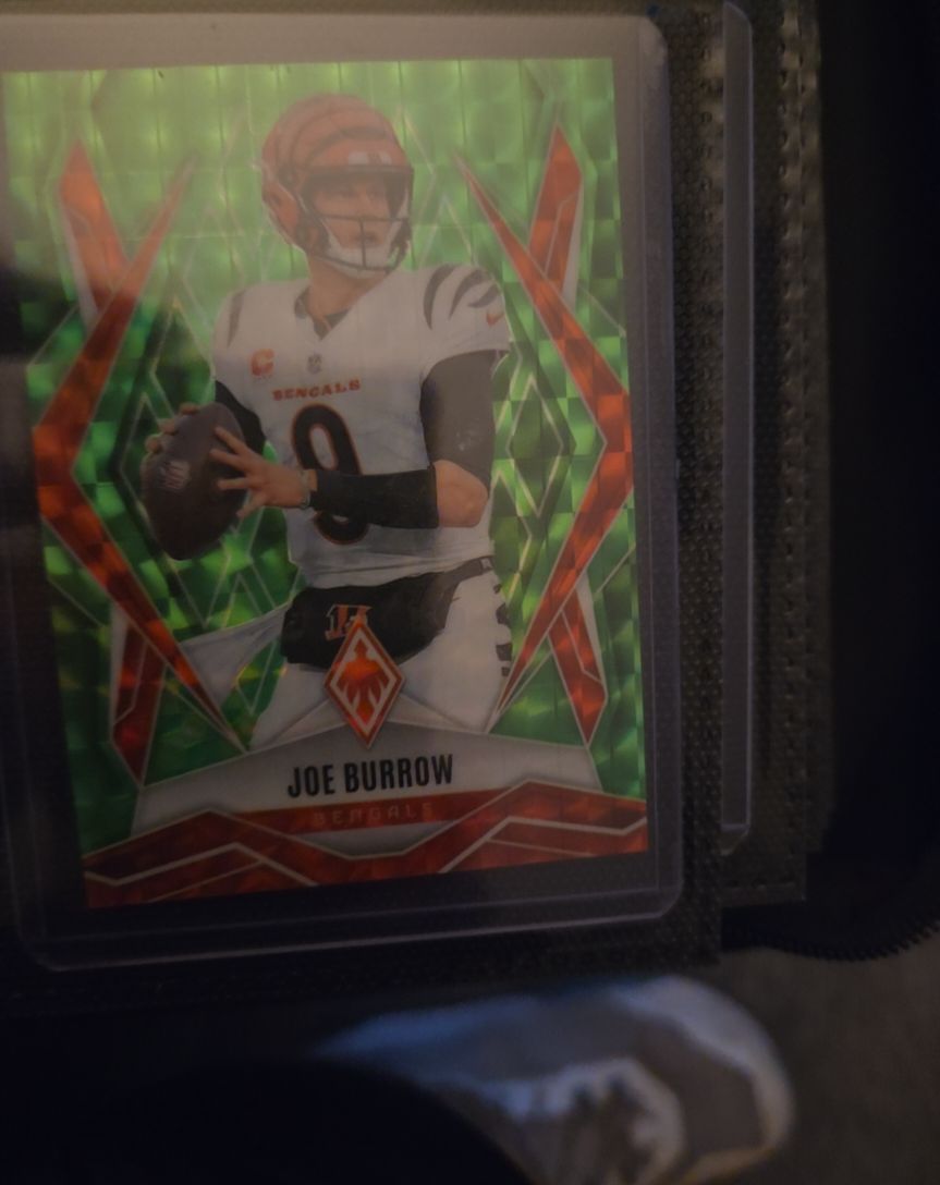 2025 Panini Phoenix #30 Joe Burrow — front