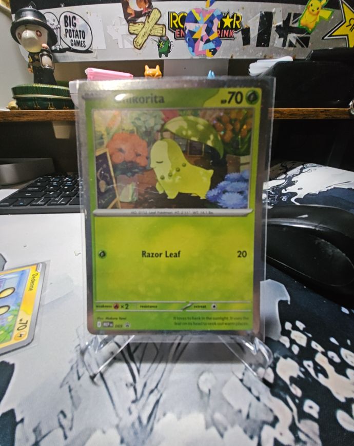 2016 Pokémon #069 Chikorita — front