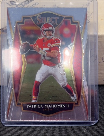 2020 Panini Select Premier Level #130 Patrick Mahomes II — front