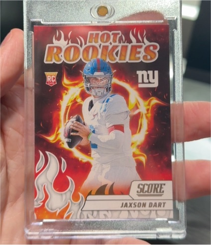 2025 Panini Score #6 Jaxson Dart Hot Rookies — front