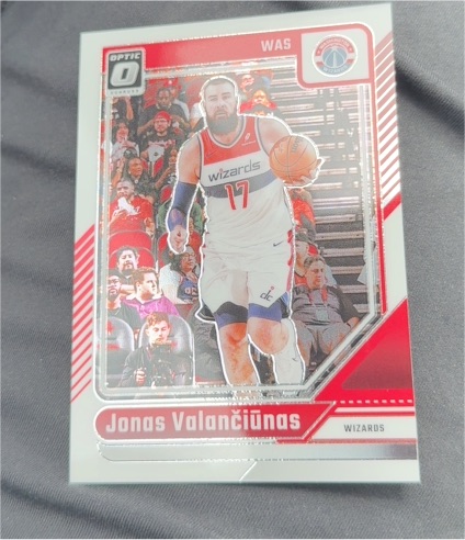2024-25 Panini Donruss Optic #21 Jonas Valanciunas — front