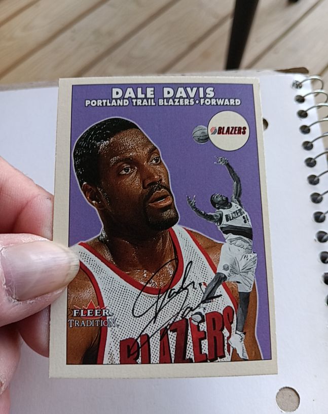 2000 Fleer Tradition #200 Dale Davis — front