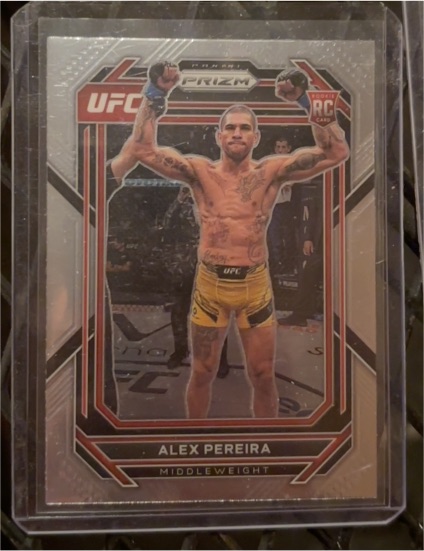 2023 Panini Prizm UFC #111 Alex Pereira — front