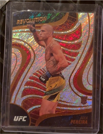 2023 Panini Chronicles UFC Revolution #15 Alex Pereira — front