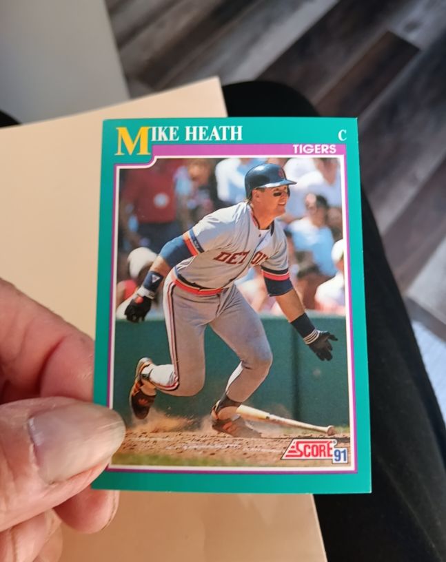 1991 Score #112 Mike Heath — front