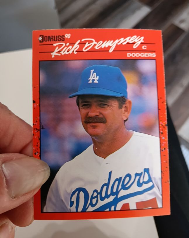 1990 Donruss #557 Rick Dempsey — front