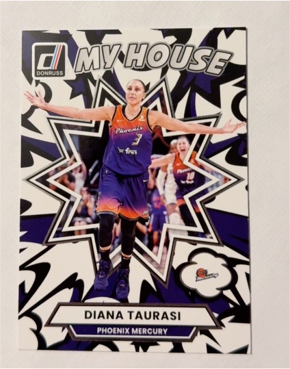 2025 Panini Donruss WNBA #12 Diana Taurasi — front
