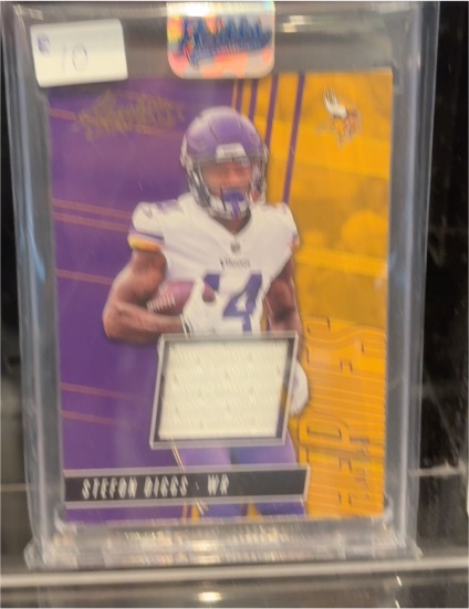 2016 Panini Absolute Heroes #AHM-SD Stefon Diggs — front