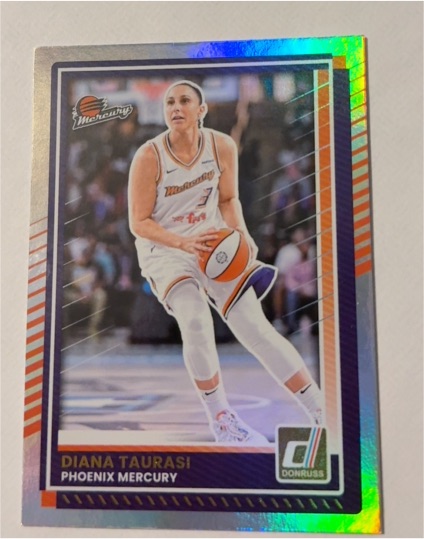 2025 Donruss WNBA #14 Diana Taurasi — front