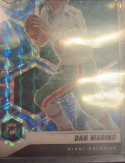 2021 Panini Mosaic #123 Dan Marino — front