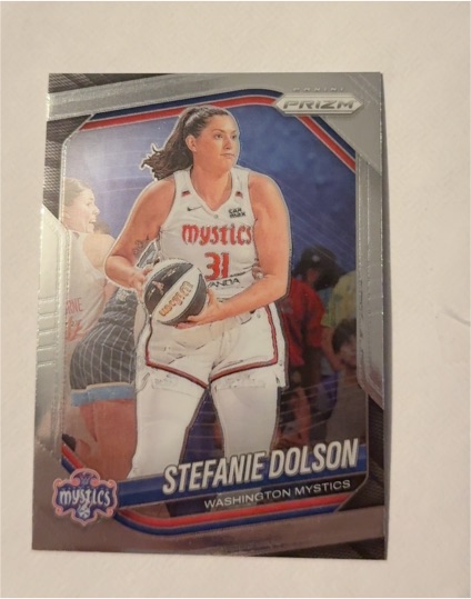 2025 Panini Prizm WNBA #112 Stefanie Dolson — front