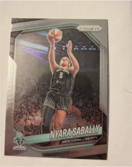 2025 Panini Prizm WNBA #117 Nyara Sabally — front