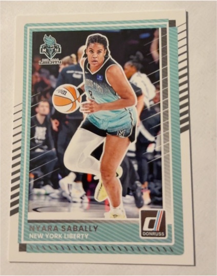 2025 Donruss #67 Nyara Sabally — front