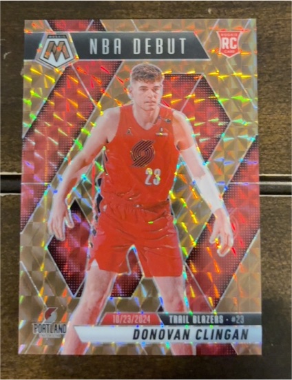 2024-25 Panini Mosaic #261 Donovan Clingan NBA Debut Silver Mosaic Prizm Rookie — front