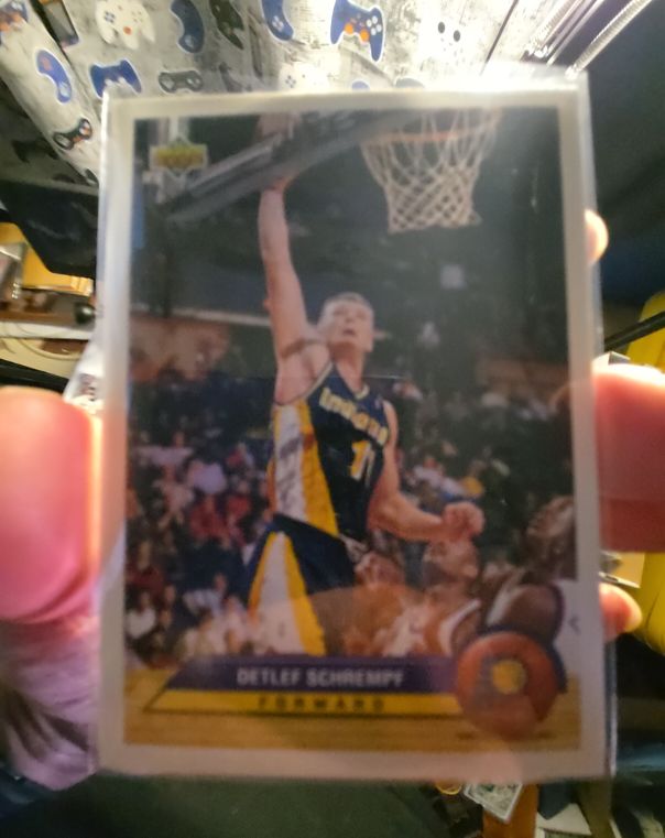 1992-93 Upper Deck McDonald's #P17 Detlef Schrempf — front