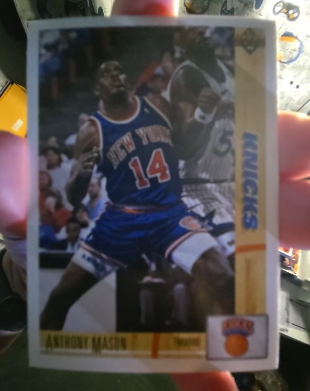 1991-92 Upper Deck #430 Anthony Mason — front