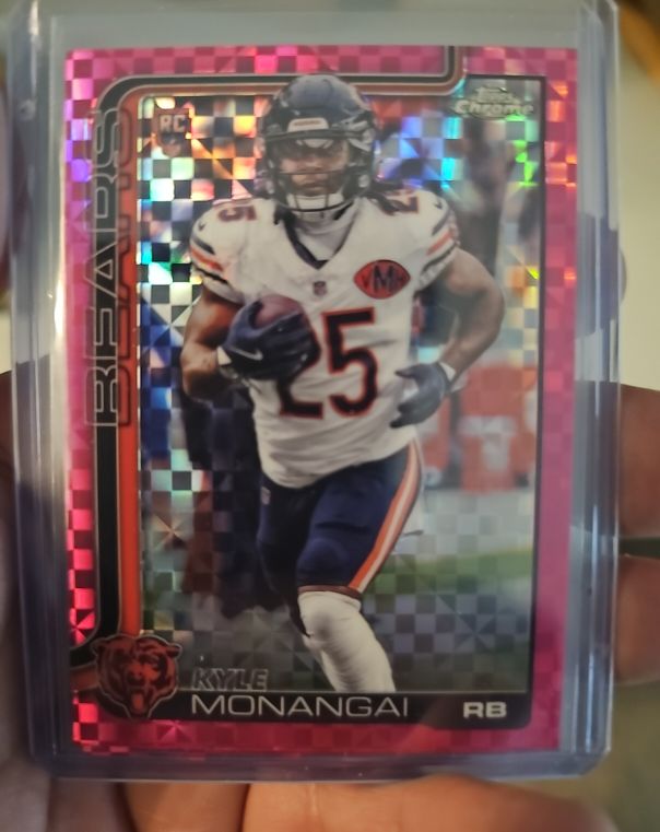 2025 Topps Chrome #382 Kyle Monangai Hot Pink X-Fractor Rookie — front
