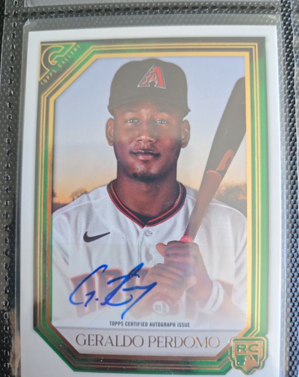 2021 Topps Gallery Rookie Autographs #RA-GP Geraldo Perdomo — front