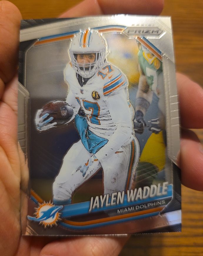 2025 Panini Prizm #172 Jaylen Waddle — front