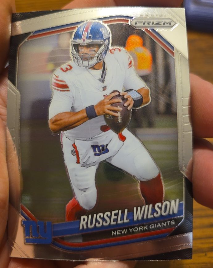 2025 Panini Prizm #202 Russell Wilson — front