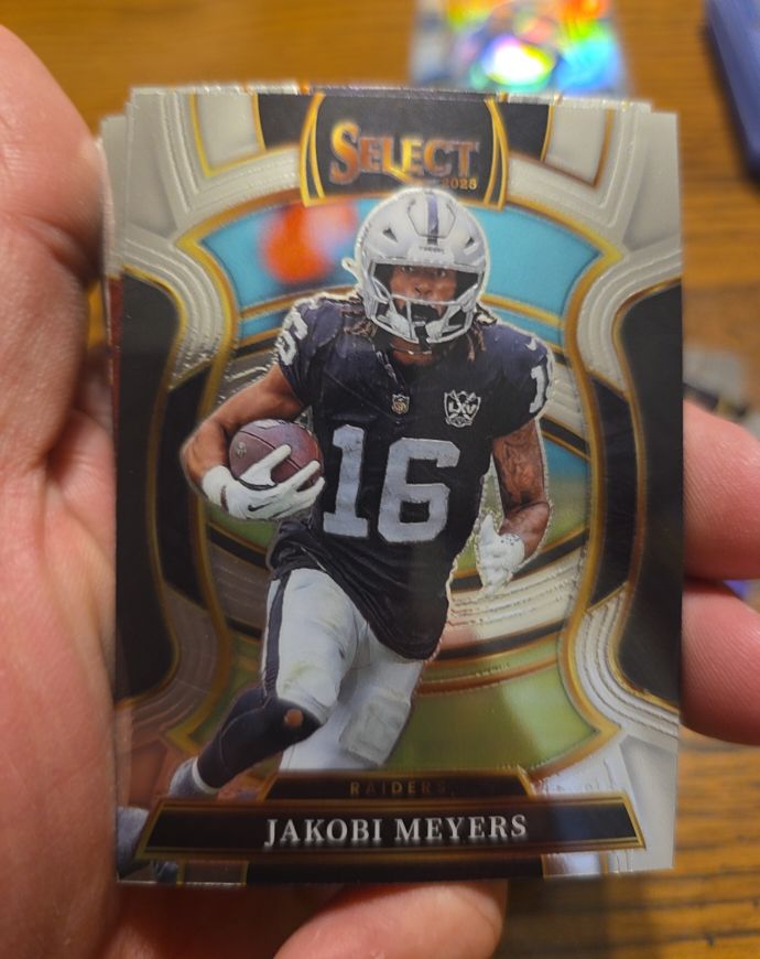 2025 Panini Select Concourse #5 Jakobi Meyers — front