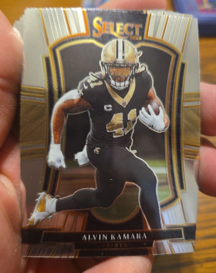 2025 Panini Select #140 Alvin Kamara — front