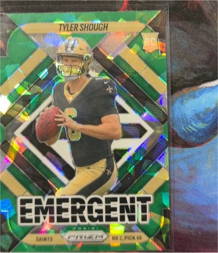 2025 Panini Prizm #8 Tyler Shough Emergent — front