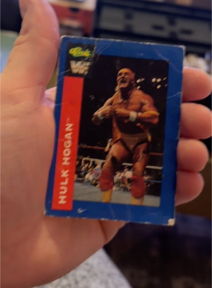 1991 Classic WWF WWE Wrestling Card #111 Hulk Hogan — front