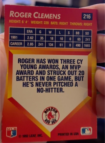 1992 Leaf #216 Roger Clemens — front