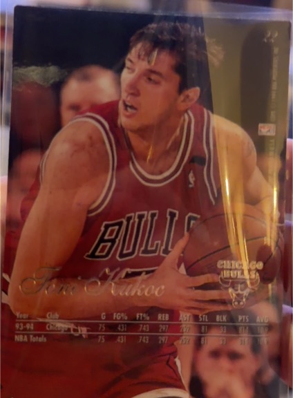 1994 Fleer Ultra #27 Toni Kukoc — front