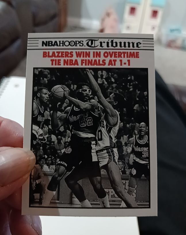1990 NBA Hoops Tribune #338 Blazers Win in Overtime Tie NBA Finals At 1-1 — front