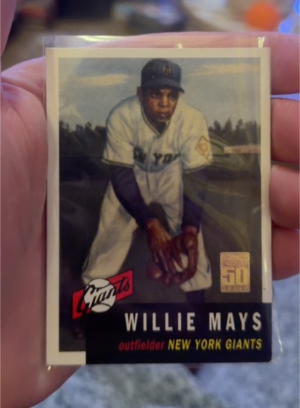 1996 Topps #3 Willie Mays New York Giants — front