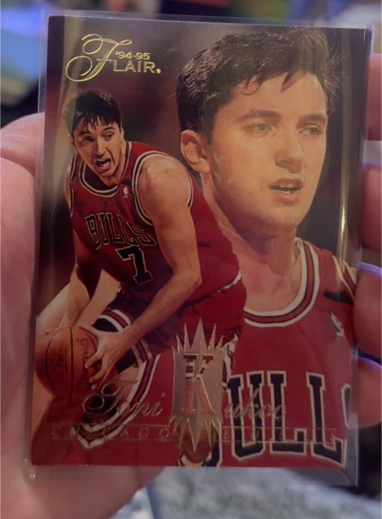 1994-95 Fleer Flair #22 Toni Kukoc — front