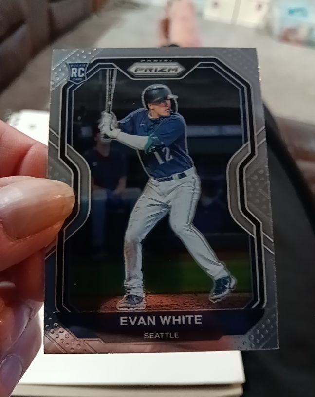 2021 Panini Prizm #89 Evan White — front