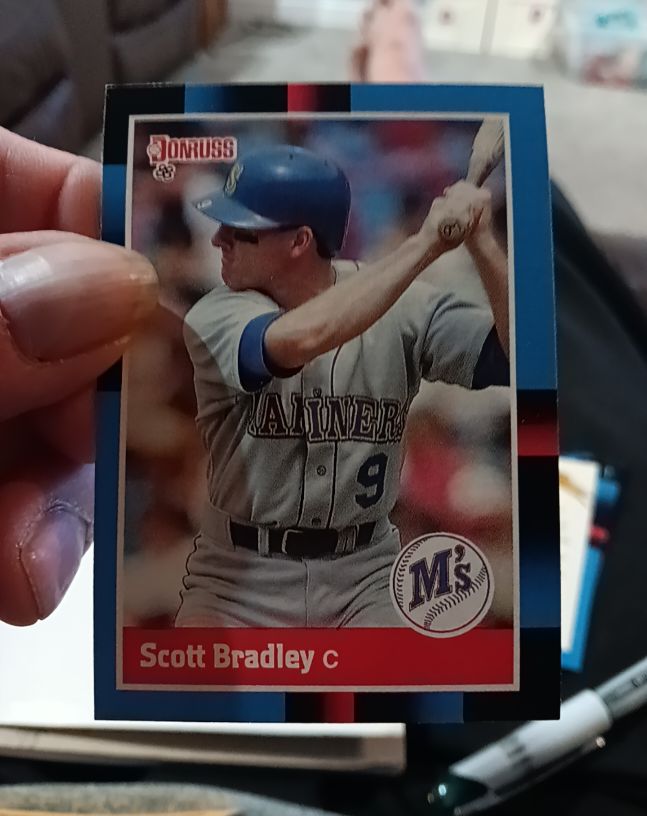 1988 Donruss #147 Scott Bradley — front