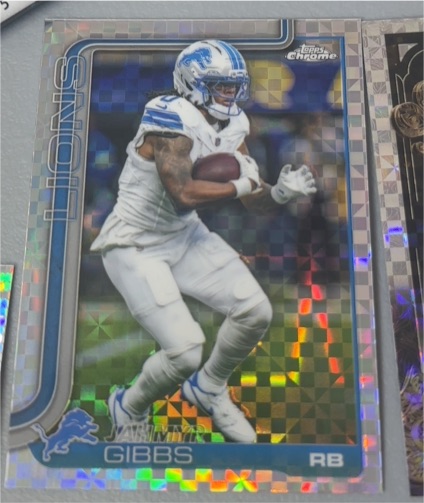 2025 Topps Chrome #101 Jahmyr Gibbs — front