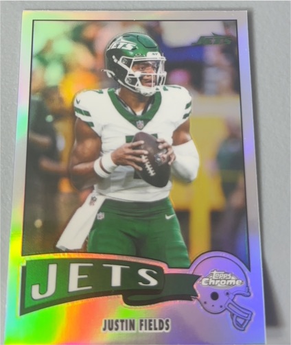 2025 Topps Chrome 1975 Refractor #1975-26 Justin Fields — front