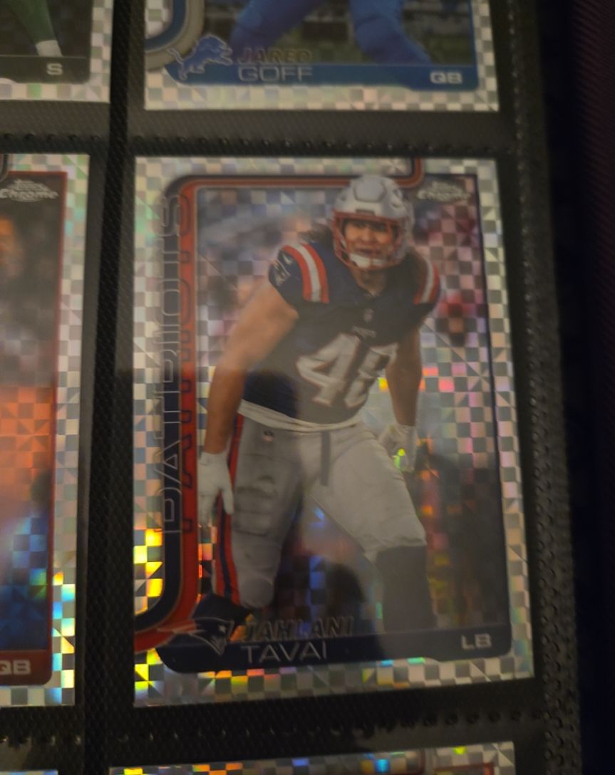 2025 Topps Chrome #213 Jahlani Tavai — front