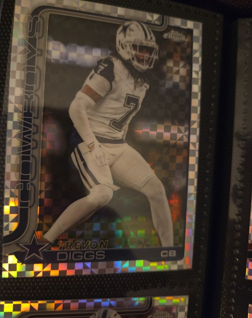 2025 Topps Chrome #83 Trevon Diggs — front