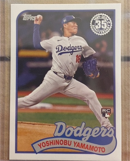 2024 Topps Update 35th Anniversary #89US-29 Yoshinobu Yamamoto — front