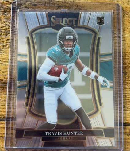 2025 Panini Select #128 Travis Hunter — front